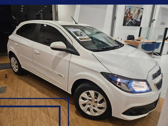 CHEVROLET ONIX 1.4 MPFI LT 8V FLEX 4P MANUAL CHEVROLET ONIX 1.4 MPFI LT 8V FLEX 4P MANUAL